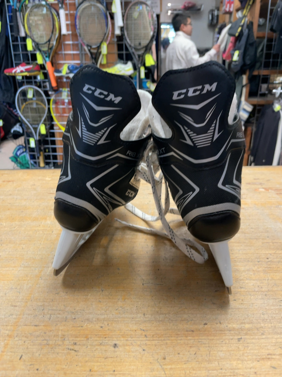 CCM Ribcor XT Size 1 Hockey Skates