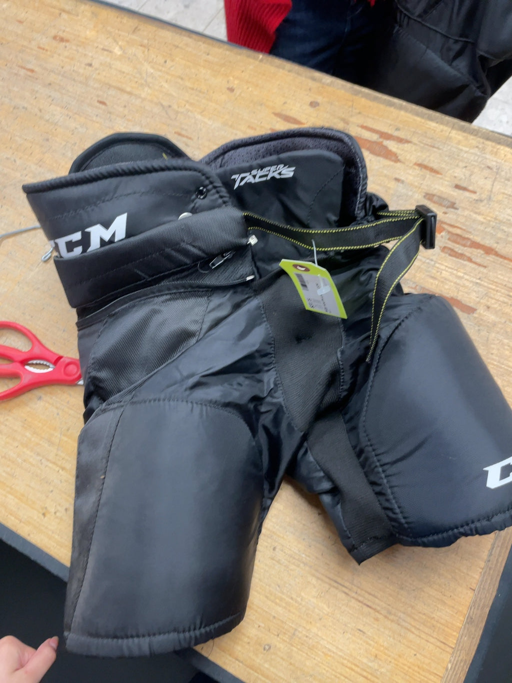 CCM Super Tacks Youth Large Hockey Pants