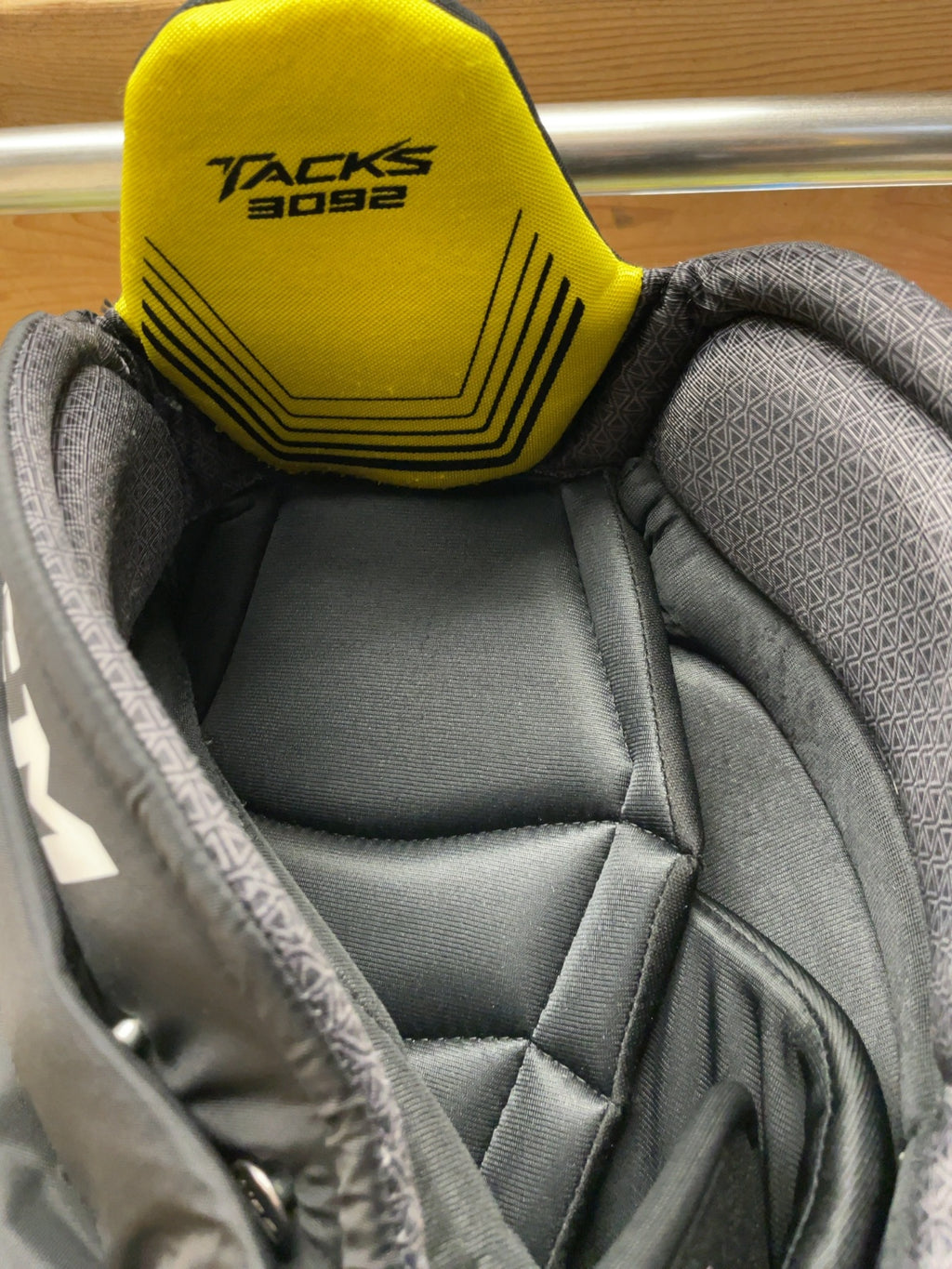 CCM Tacks 3092 Junior XL Hockey Pants