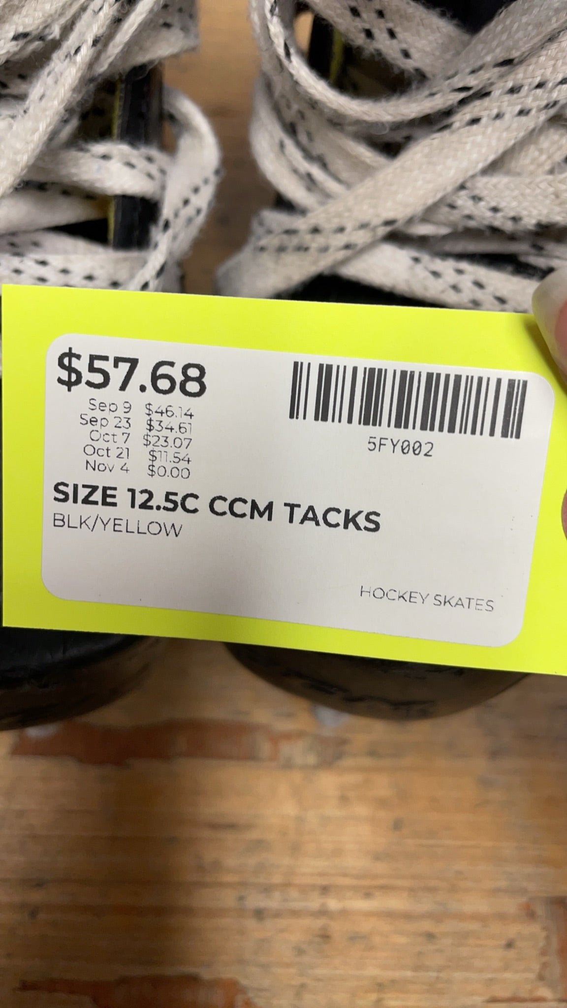CCM Tacks 4092 Hockey Skates - Size 12.5C