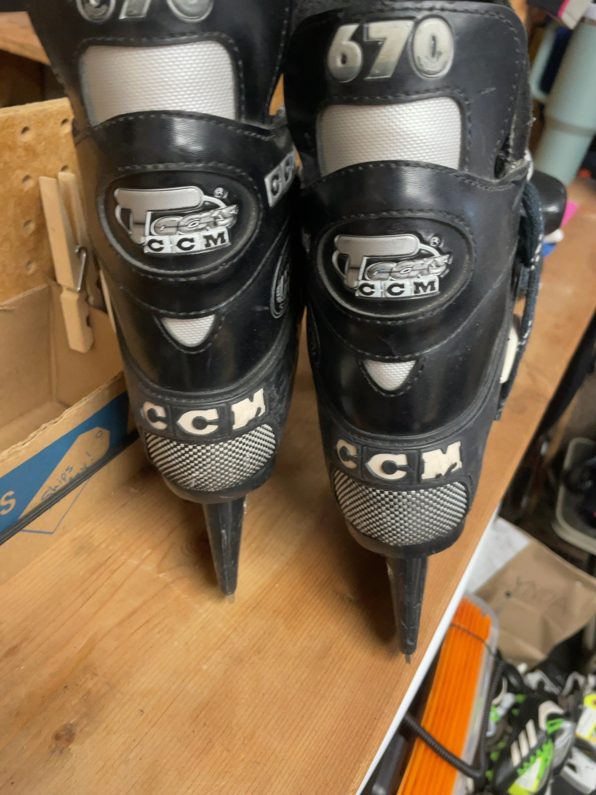 CCM Tacks 670 Size 6.5 Hockey Skates
