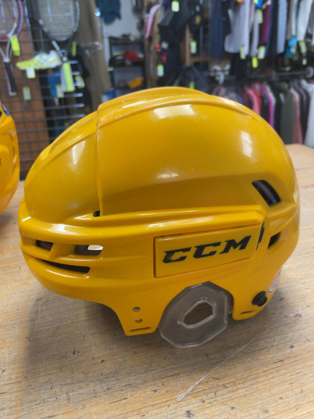CCM Tacks 910 Size 6 3/8 - 7" Hockey Helmet