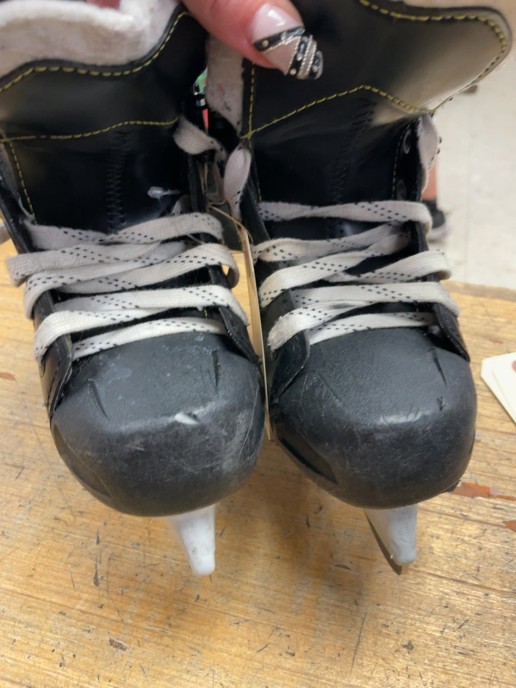 CCM Tacks AS 550 Size 11C Hockey Skates