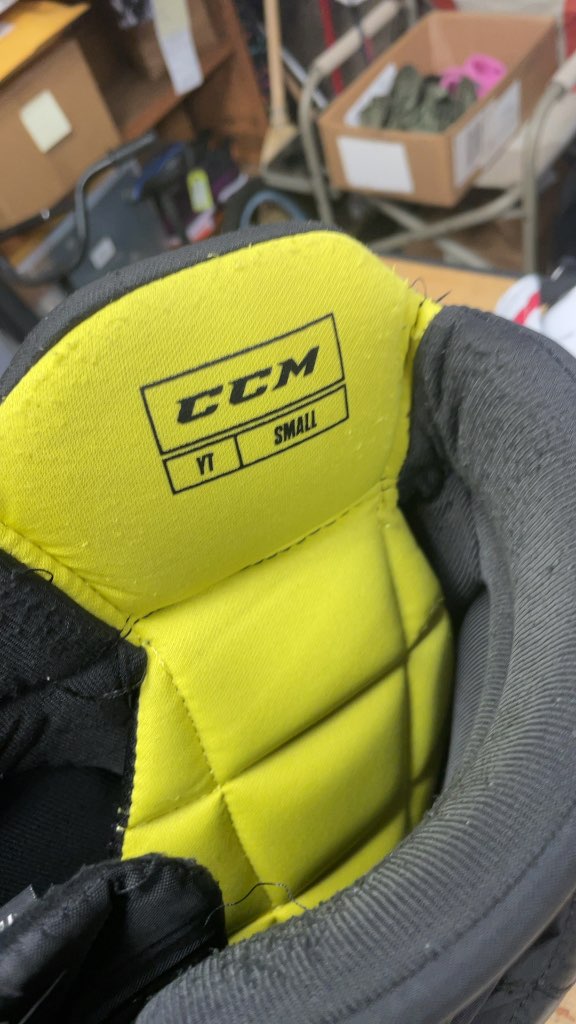 CCM Tacks Hockey Pants - Youth Small
