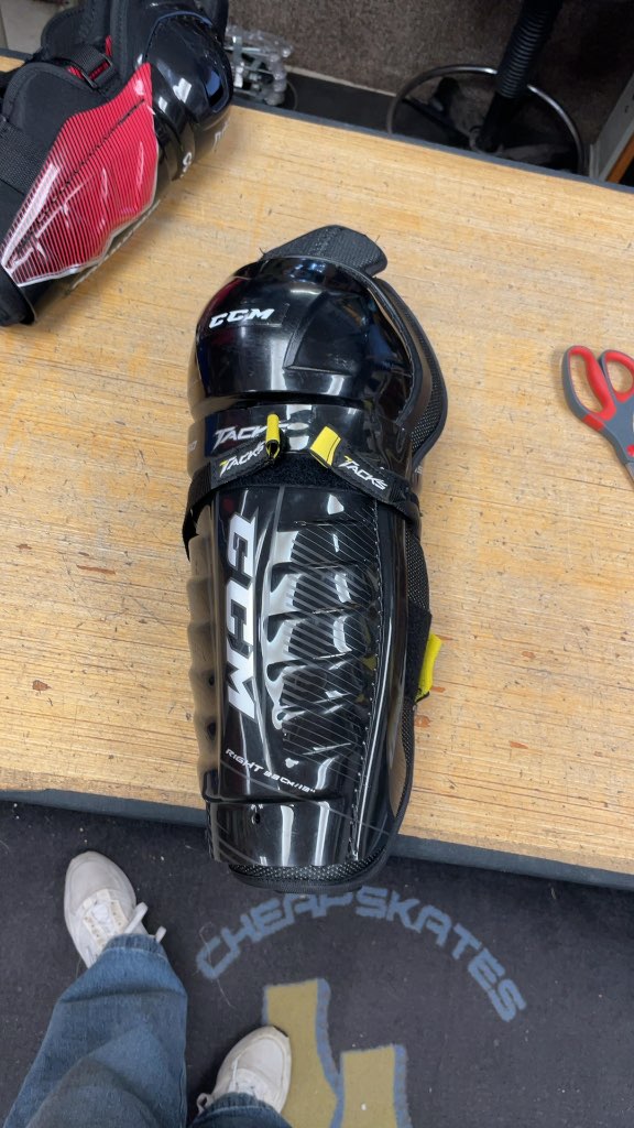 CCM Tacks Hockey Shin Pads - 13"