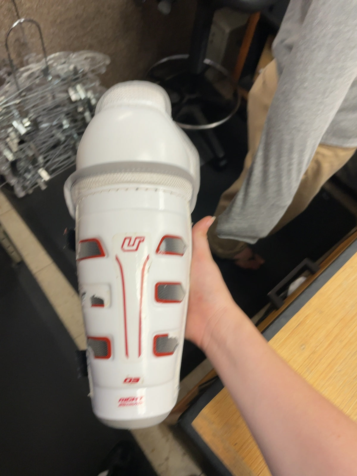CCM U+ 03 10" Hockey Shin Pads