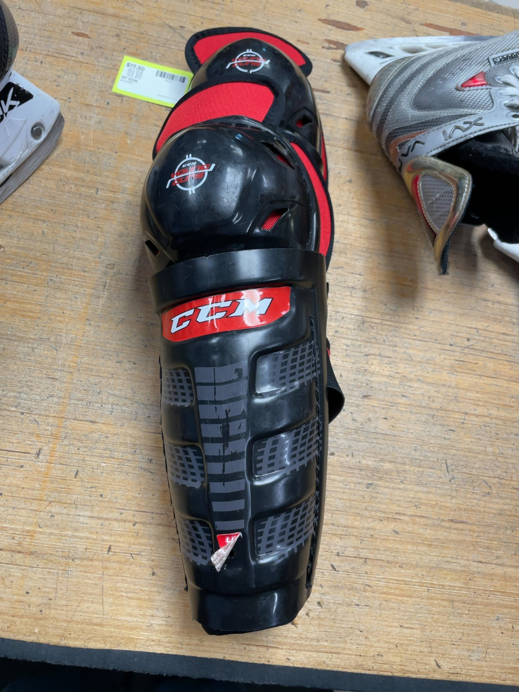 CCM U+ 10" Hockey Shin Pads