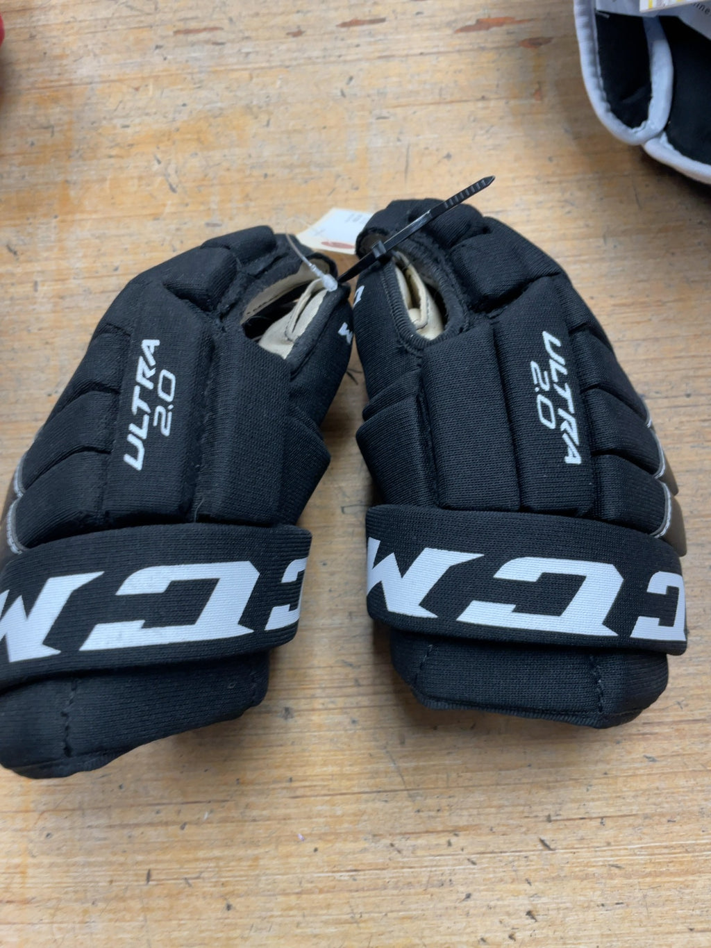 CCM Ultra 2.0 JR 10" Hockey Gloves