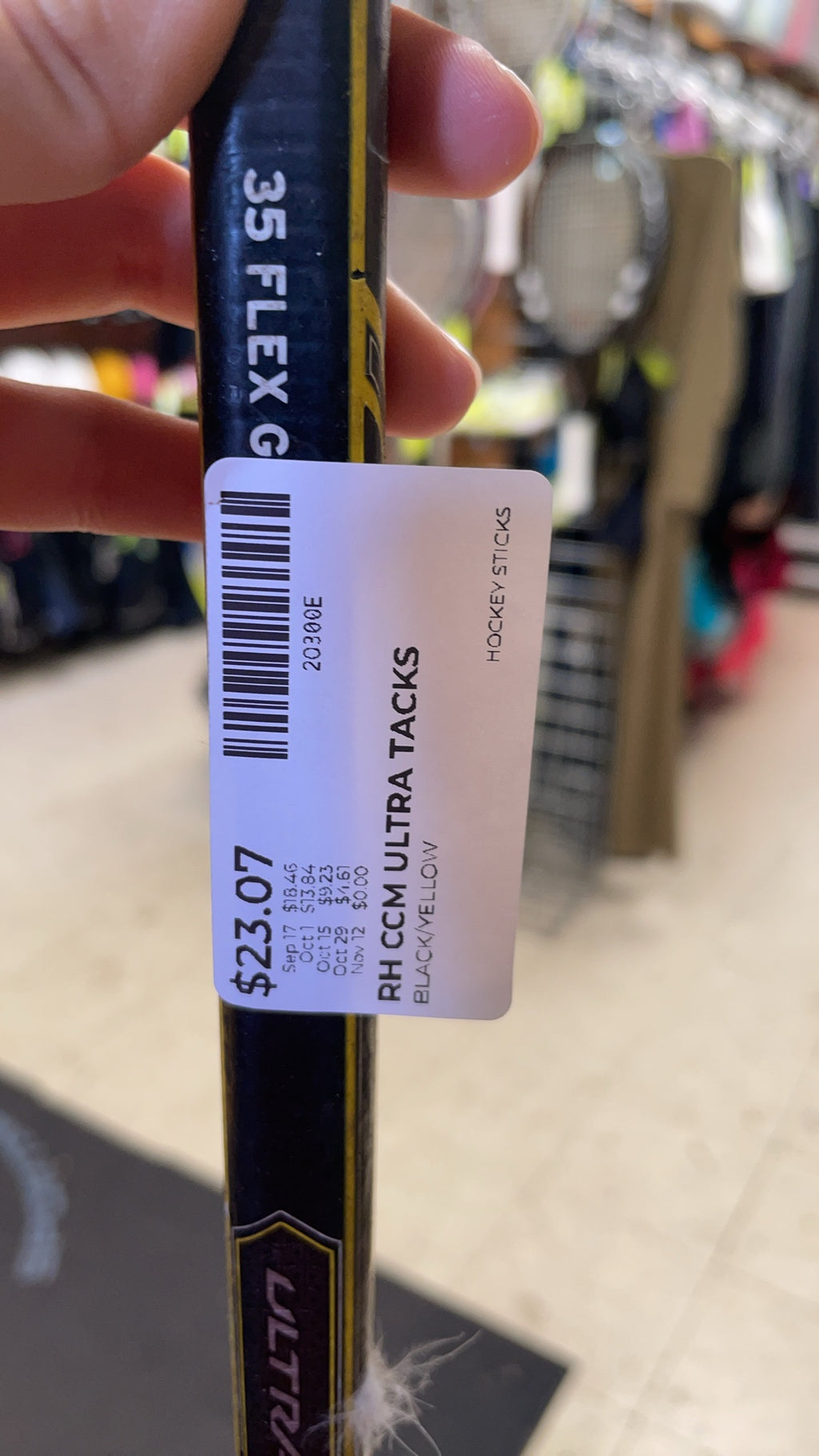 CCM Ultra Tacks 35 Flex RH Hockey Stick