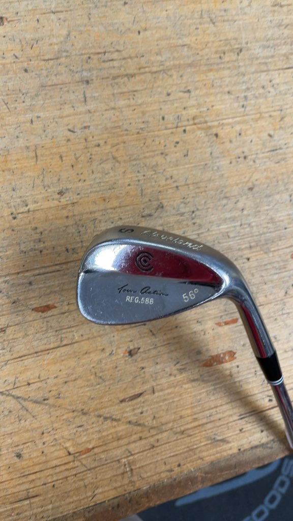 Cleveland Tour Action REG.588 56° Sand Wedge