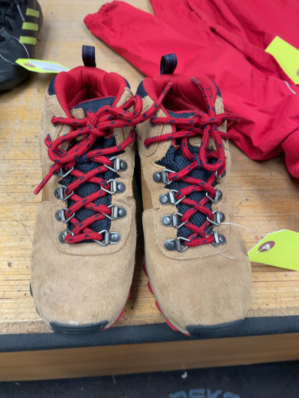 Columbia Hiking Boots Size 2