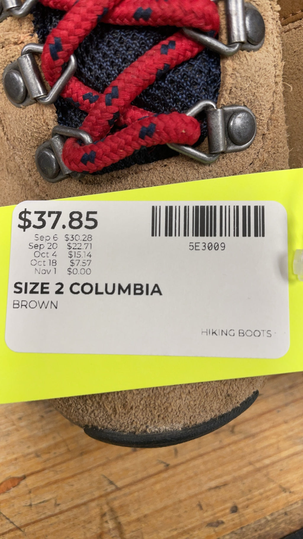 Columbia Hiking Boots Size 2