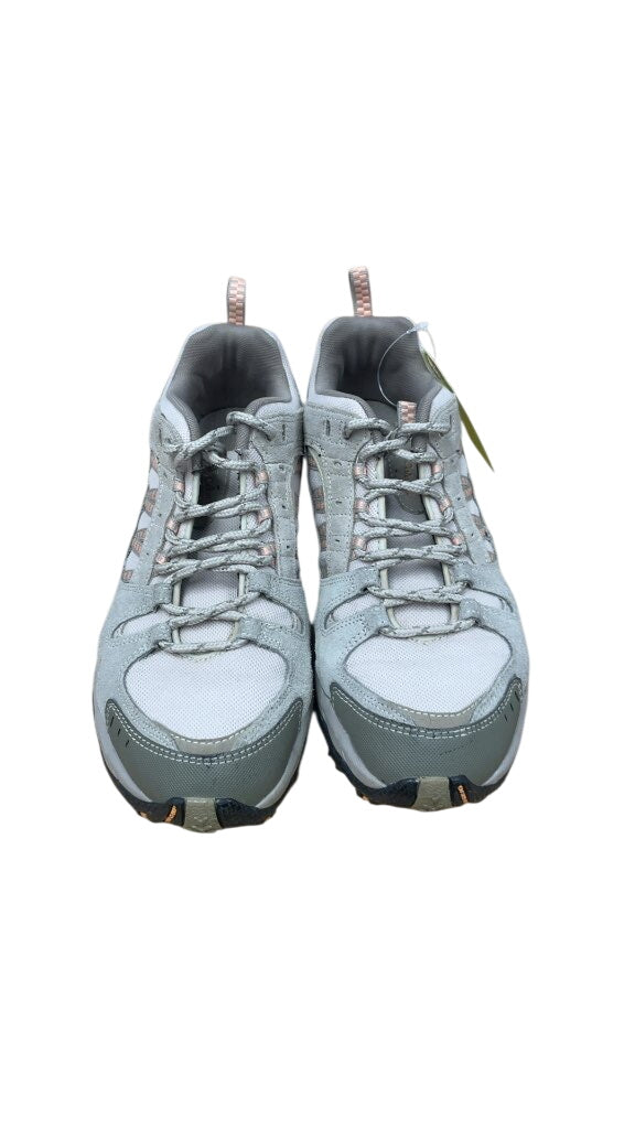 Columbia Hiking Boots - Size 9 - Beige/Orange