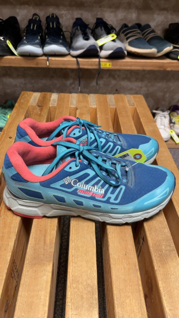 Columbia Montrail Bajada III Women's Hiking Shoes - Size 8