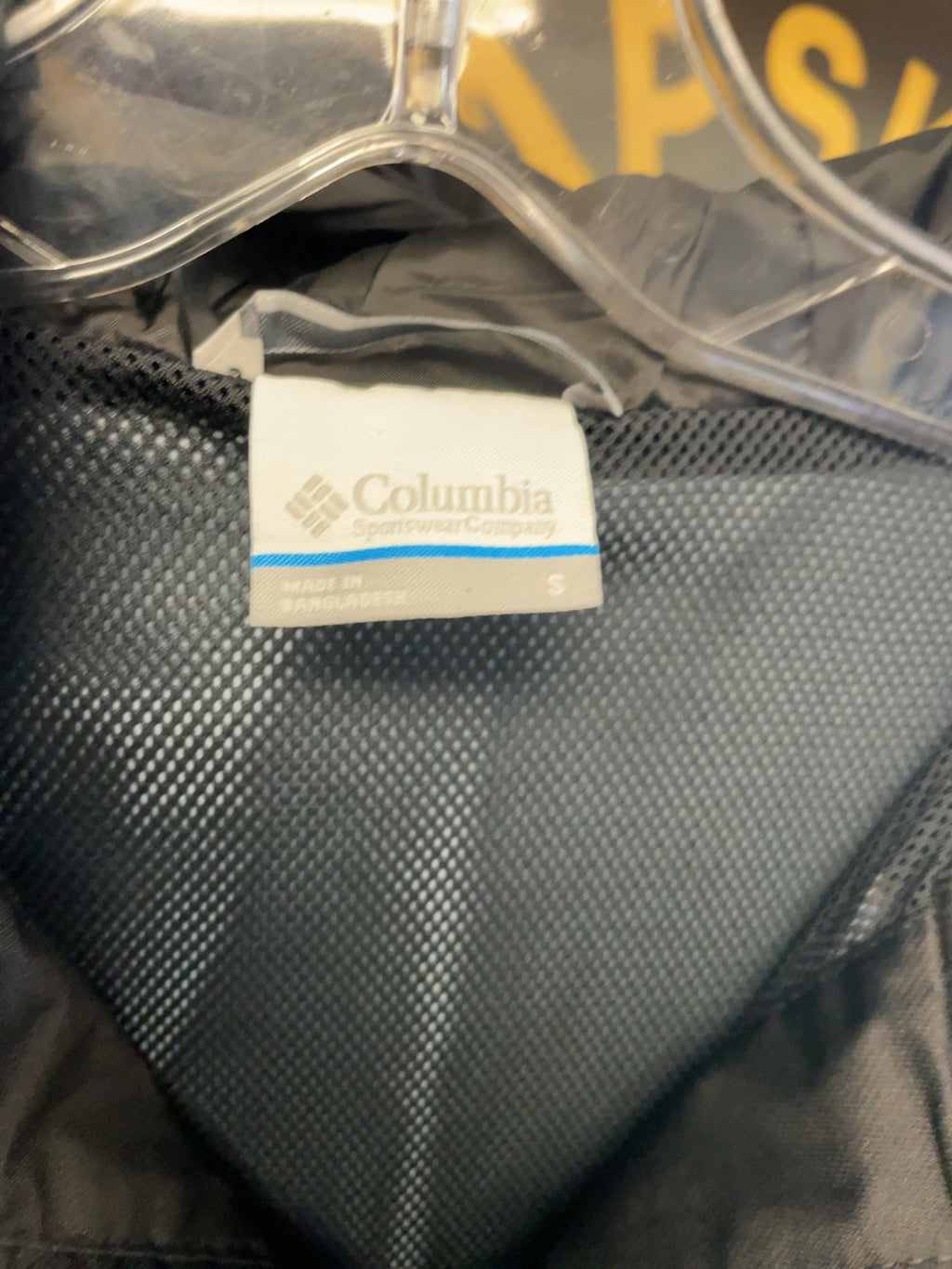 Columbia Omni-Tech Size S Men's Rain Jacket