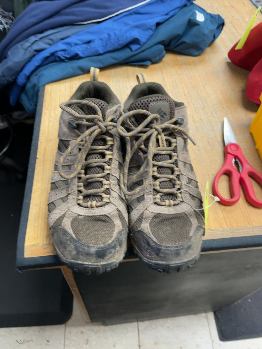 Columbia Techlite Hiking Boots Size 8 Brown