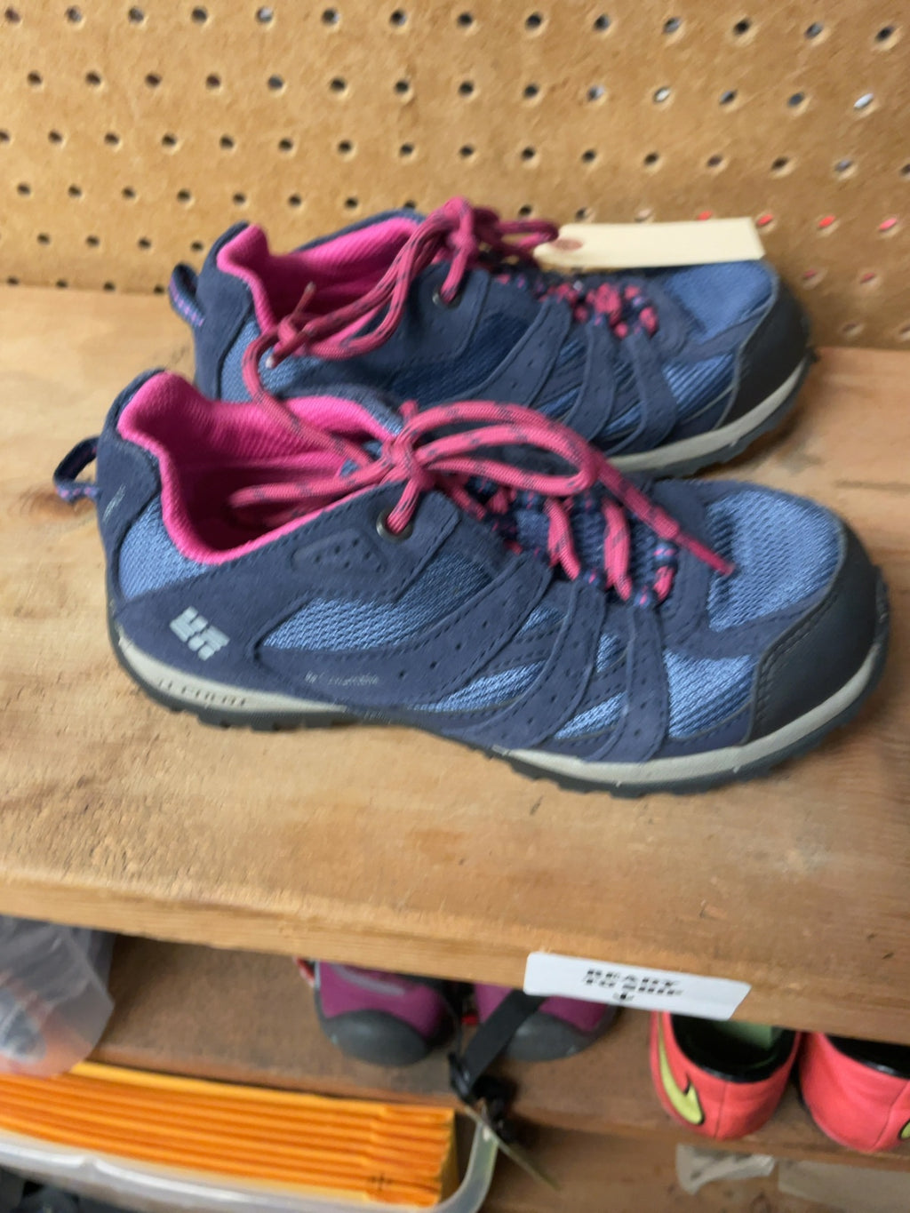 Columbia Waterproof Hiking Shoes Size 2 Blue/Pink