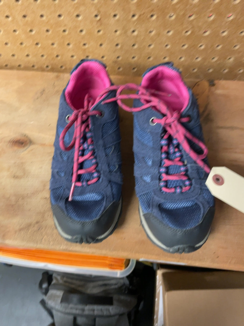 Columbia Waterproof Hiking Shoes Size 2 Blue/Pink