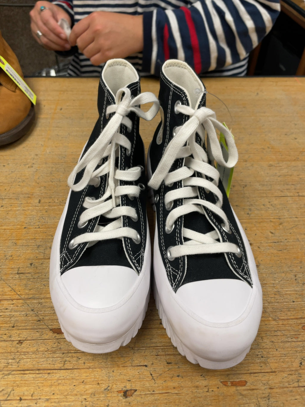 Converse Chuck Taylor All Star Lugged High Top Sneakers - Ladies Size 8