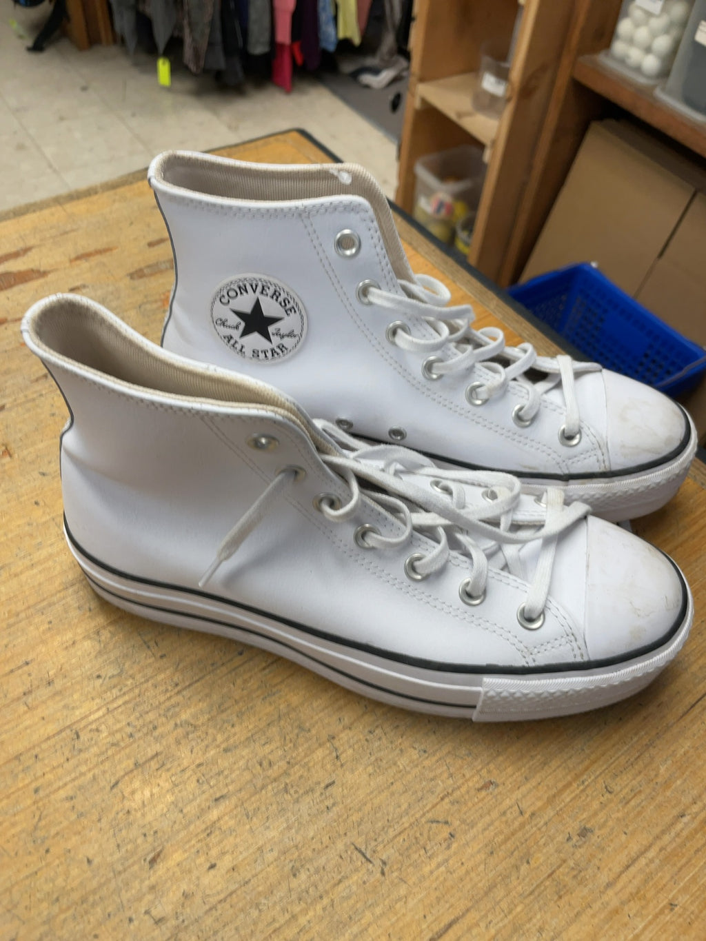 Converse Chuck Taylor All Star Platform Size 9 US Women's White Leather High Top