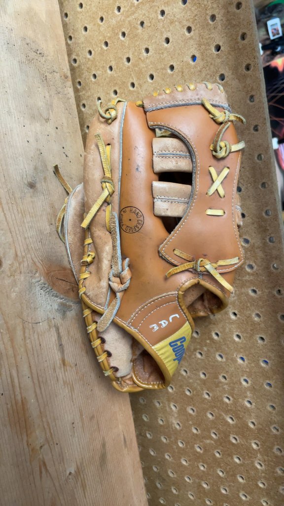 Cooper 750 12" Baseball Glove - Right Hand Throw