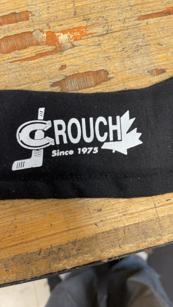 Crouch Hockey Neck Guard