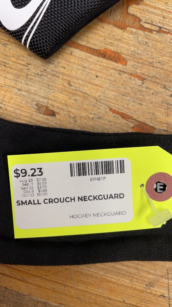 Crouch Hockey Neck Guard