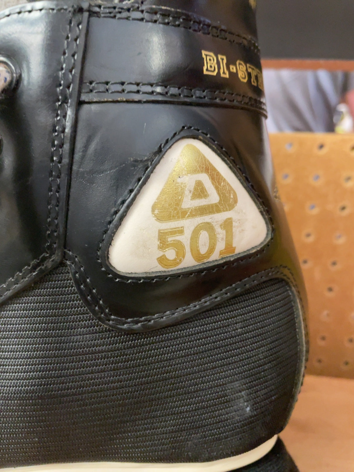 Daoust 501 Hockey Skates - Size 8.5