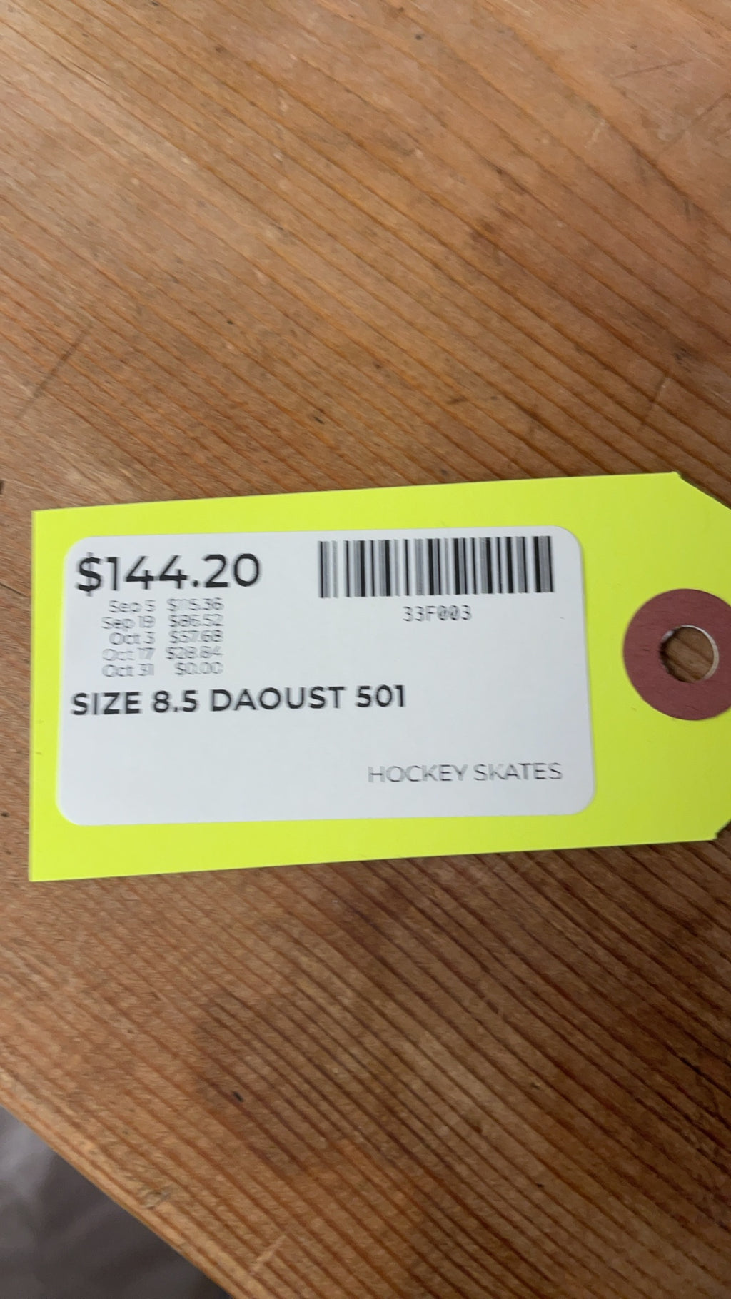 Daoust 501 Hockey Skates - Size 8.5
