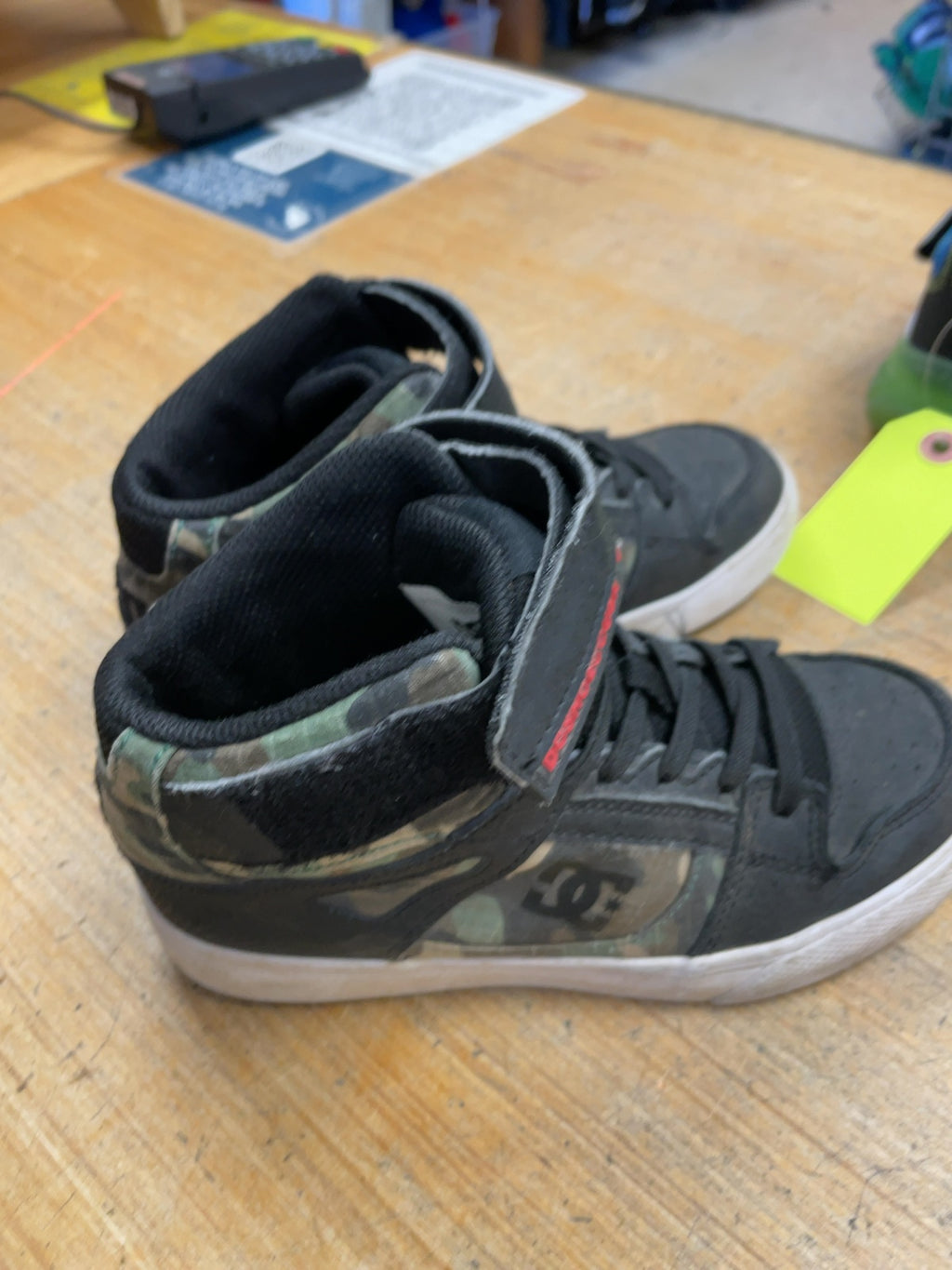 DC Camo High-Top Sneakers Size 1