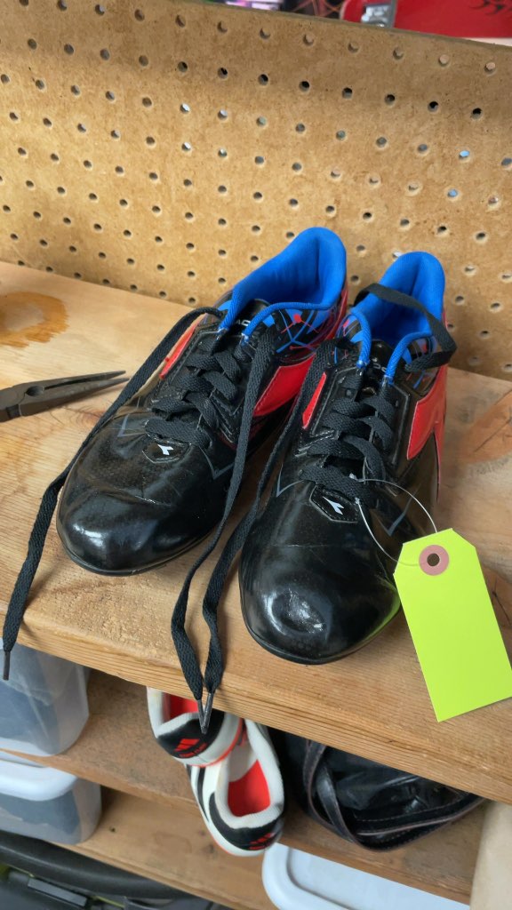 Diadora Soccer Cleats