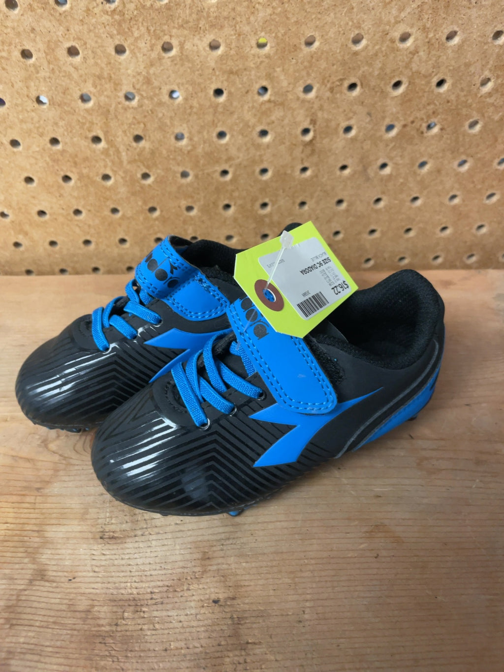 Diadora Soccer Cleats 9C Black/Blue