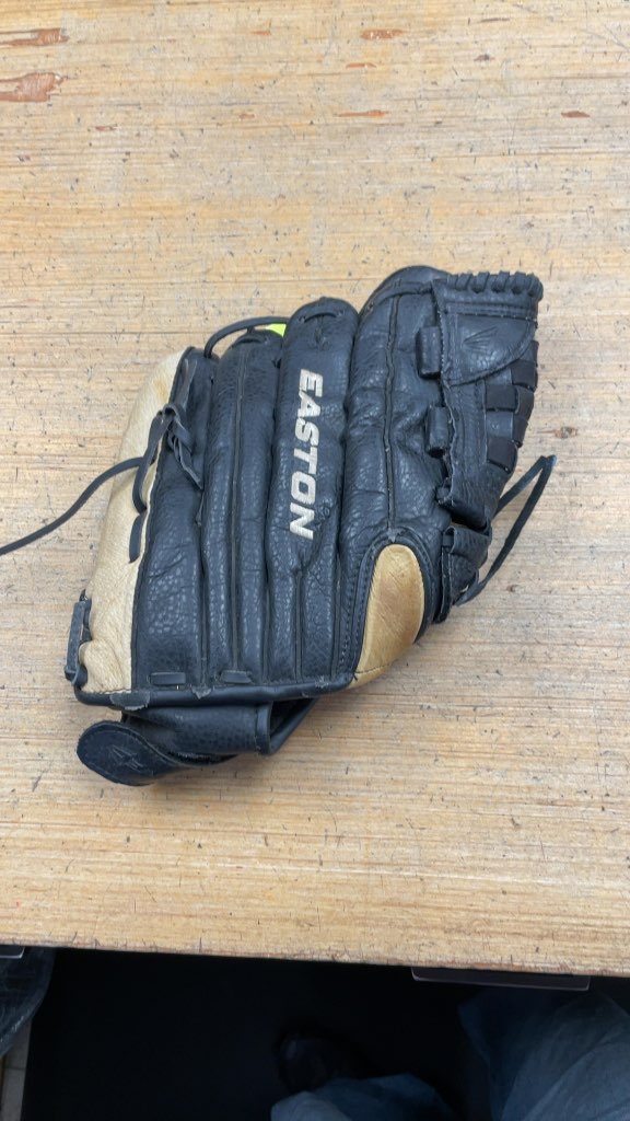 Easton 13" Baseball Glove - Catch Left