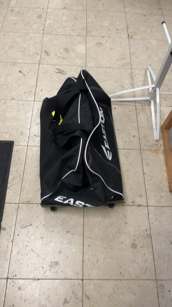 Easton Junior Wheeled Hockey Bag