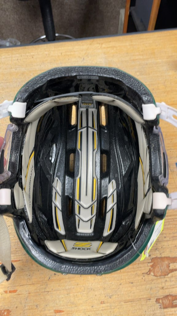 Easton S19 Hockey Helmet - Green - Medium