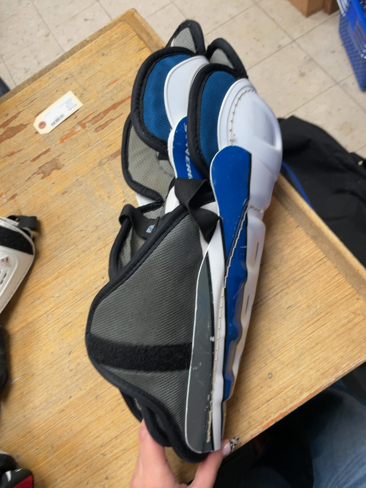 Easton Synergy 13" Hockey Shin Guards