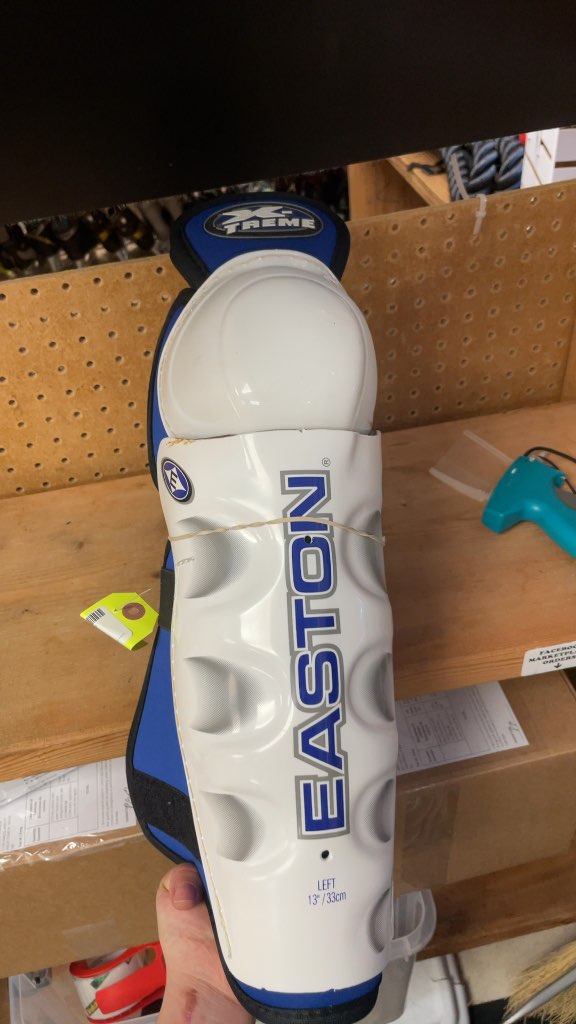 Easton X-Treme 13" Hockey Shin Pads