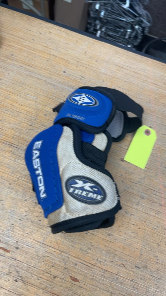 Easton X-Treme Junior Short Hockey Elbow Pads