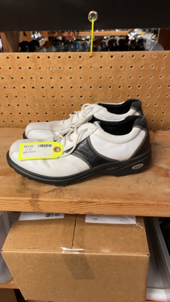 ECCO Golf Shoes Size 10 White