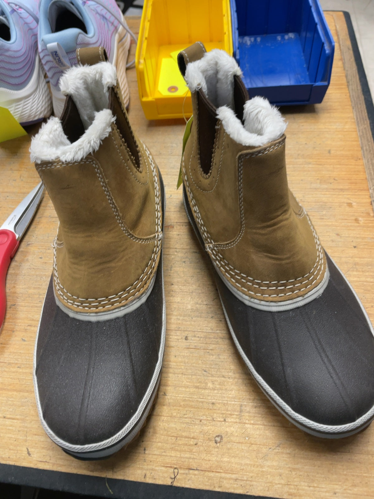 Eddie Bauer Rain Boots Size 7 Brown
