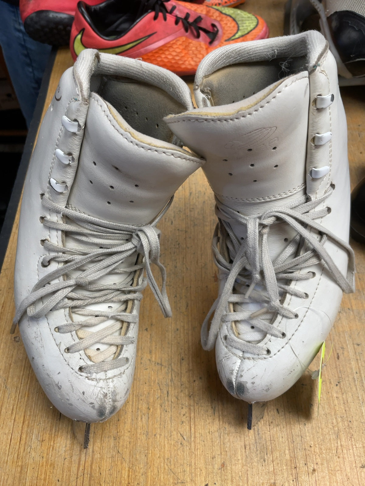 Edea Chorus 190 Figure Skates