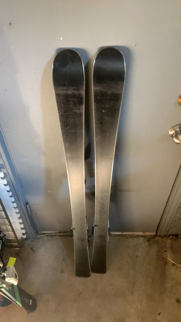 Elan Maxx 130cm Skis with EL 4.5 Bindings