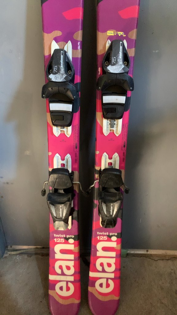Elan Twist Pro Skis 125cm with EL 7.5 Bindings