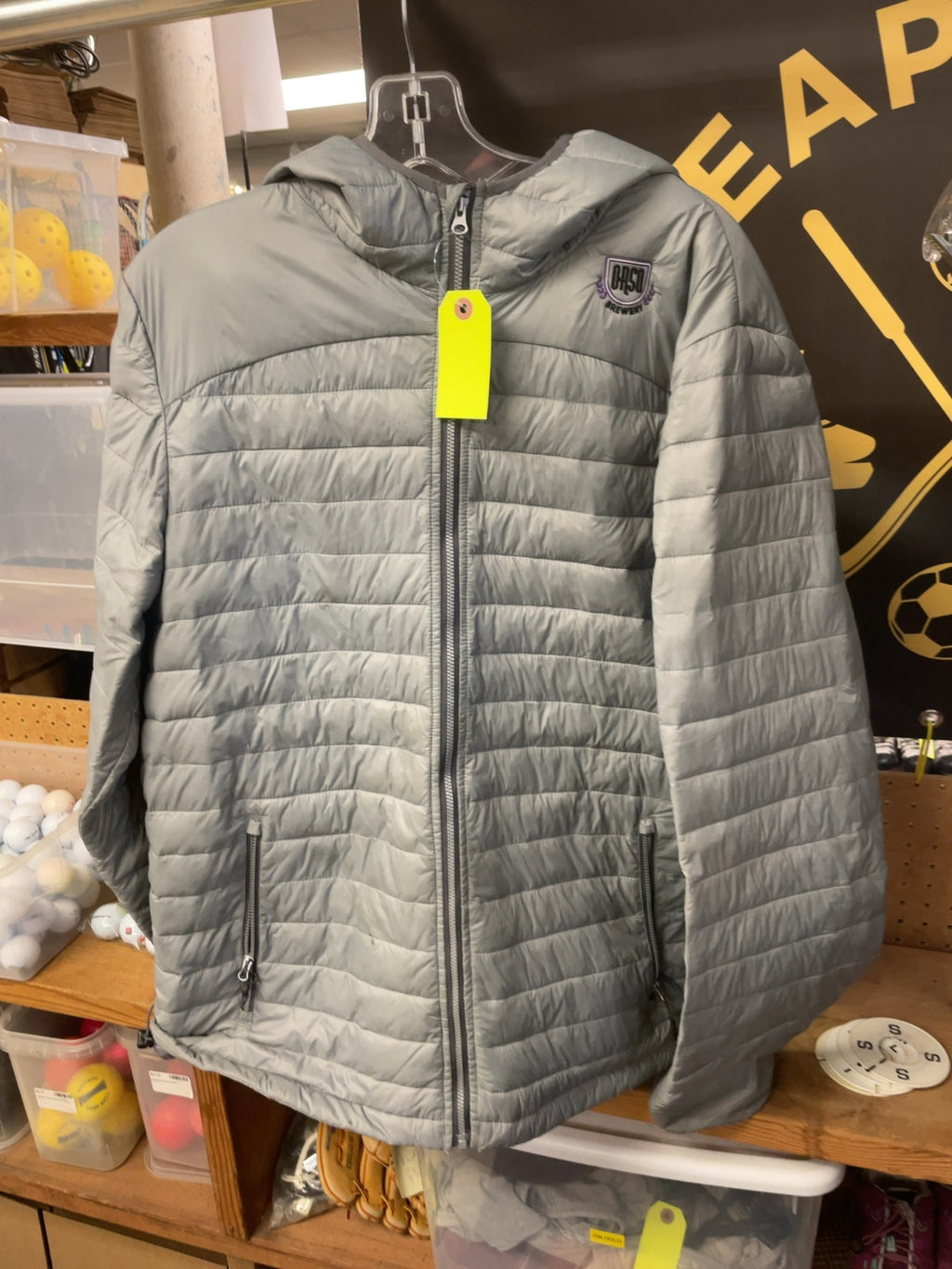 Elevate OHSO Brewery Lightweight Puffer Jacket Size Large