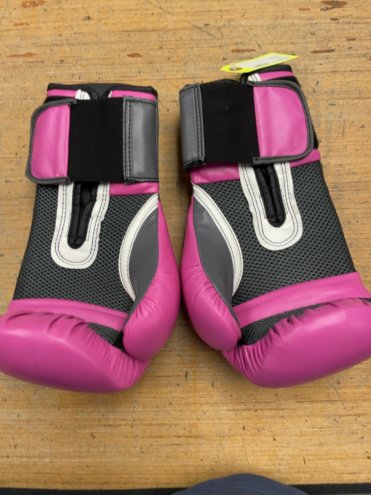 Everlast EverShield Boxing Gloves - 12oz - Pink/Grey