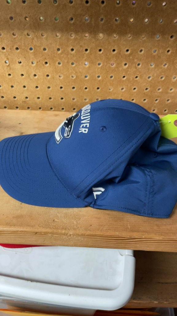 Fanatics Vancouver Canucks Blue Hat