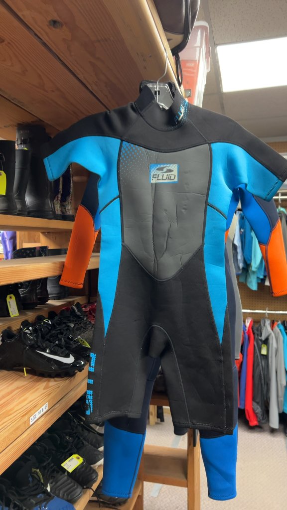 Fluid Junior Size 10 Wetsuit - Black/Blue
