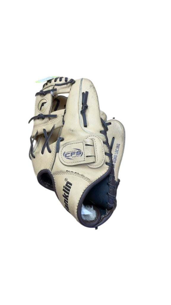 Franklin Fieldmaster 11" Left-Hand Throw Baseball Glove