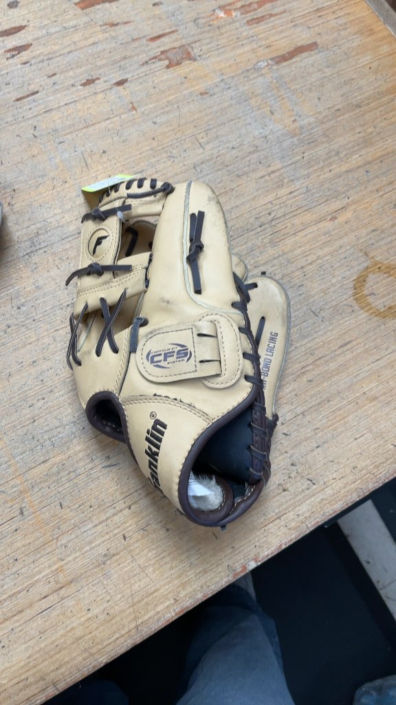 Franklin Fieldmaster 11" Left-Hand Throw Baseball Glove