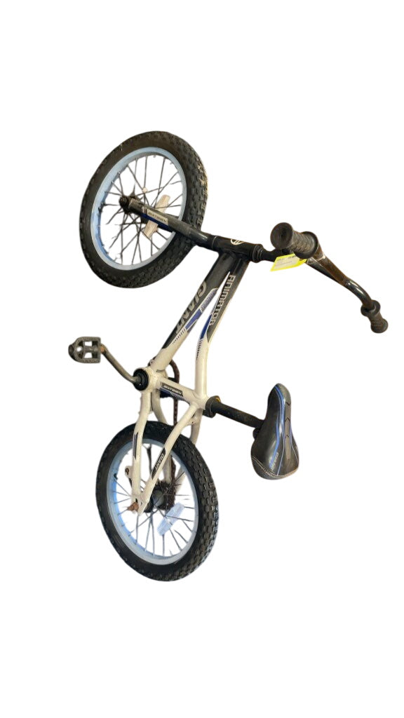 Giant Animator 16 Kids Bike